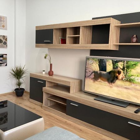 Laroka House Rin Grand Residence Modern Apartment Bukareszt Zewnętrze zdjęcie