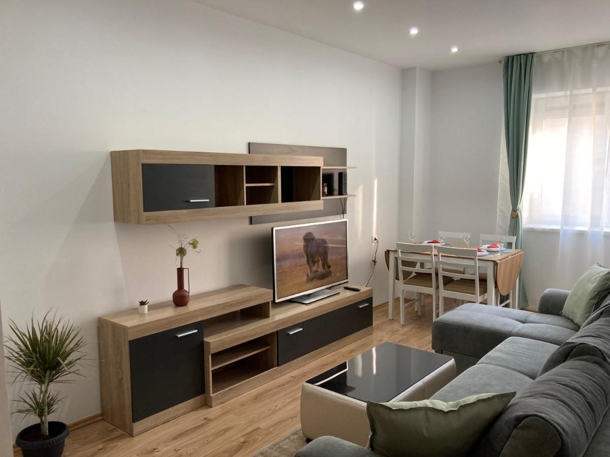 Laroka House Rin Grand Residence Modern Apartment Bukareszt Zewnętrze zdjęcie
