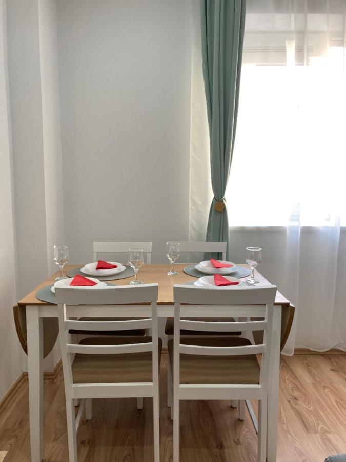 Laroka House Rin Grand Residence Modern Apartment Bukareszt Zewnętrze zdjęcie