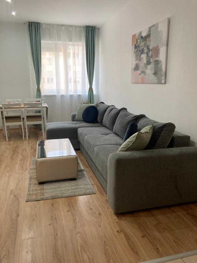 Laroka House Rin Grand Residence Modern Apartment Bukareszt Zewnętrze zdjęcie